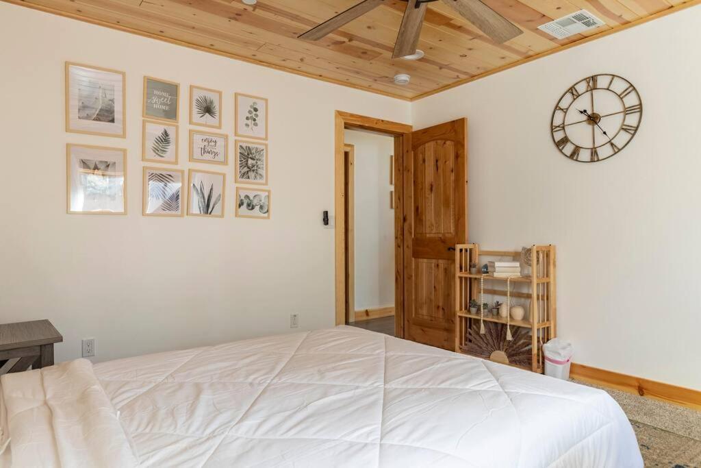 Modern Family Cabin Mins To Lake, Slopes & Hikes Big Bear City Exteriér fotografie