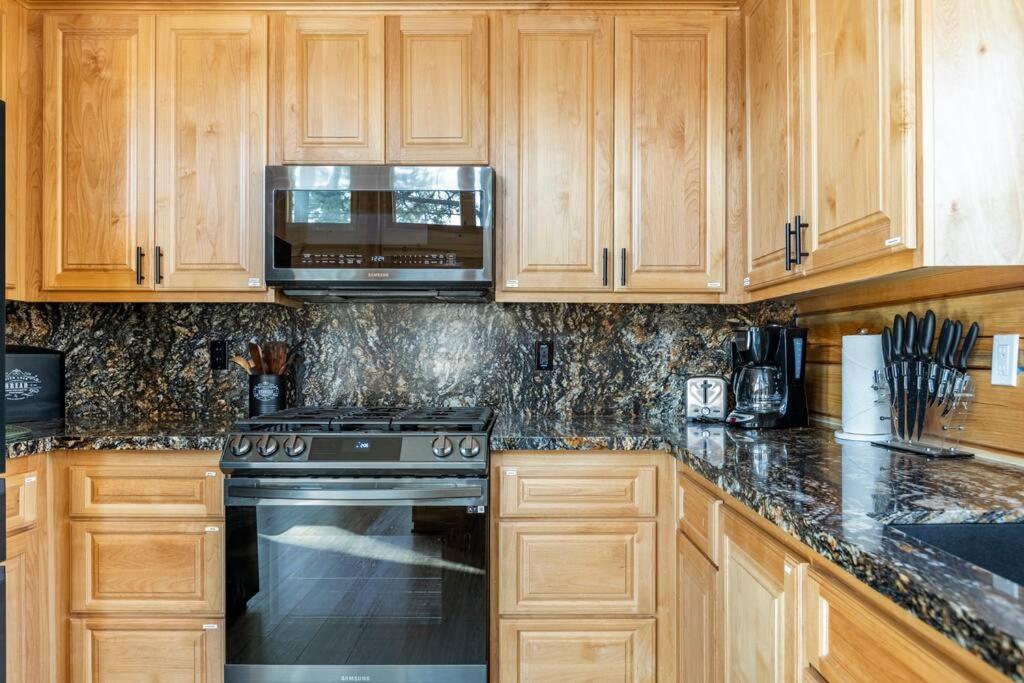 Modern Family Cabin Mins To Lake, Slopes & Hikes Big Bear City Exteriér fotografie